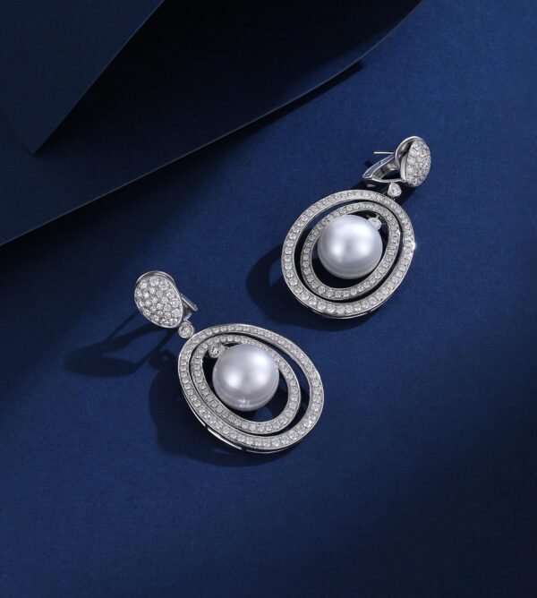 14.6mm South Sea Pearl Earrings