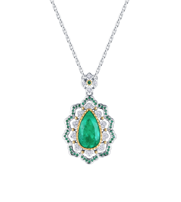 2.61ct Pear Cut Emerald Necklace